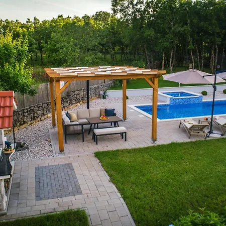 Villa Holiday 'old Oak' - With Pool, Garden With Fresh Vegetables And Private Forrest!